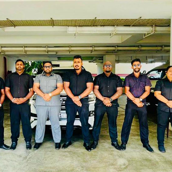 Royal Eagles Security Services (Pvt) Ltd is a premier security services provider based in Sri Lanka, committed to delivering top-tier security solutions to commercial, industrial, residential, and government establishments.
